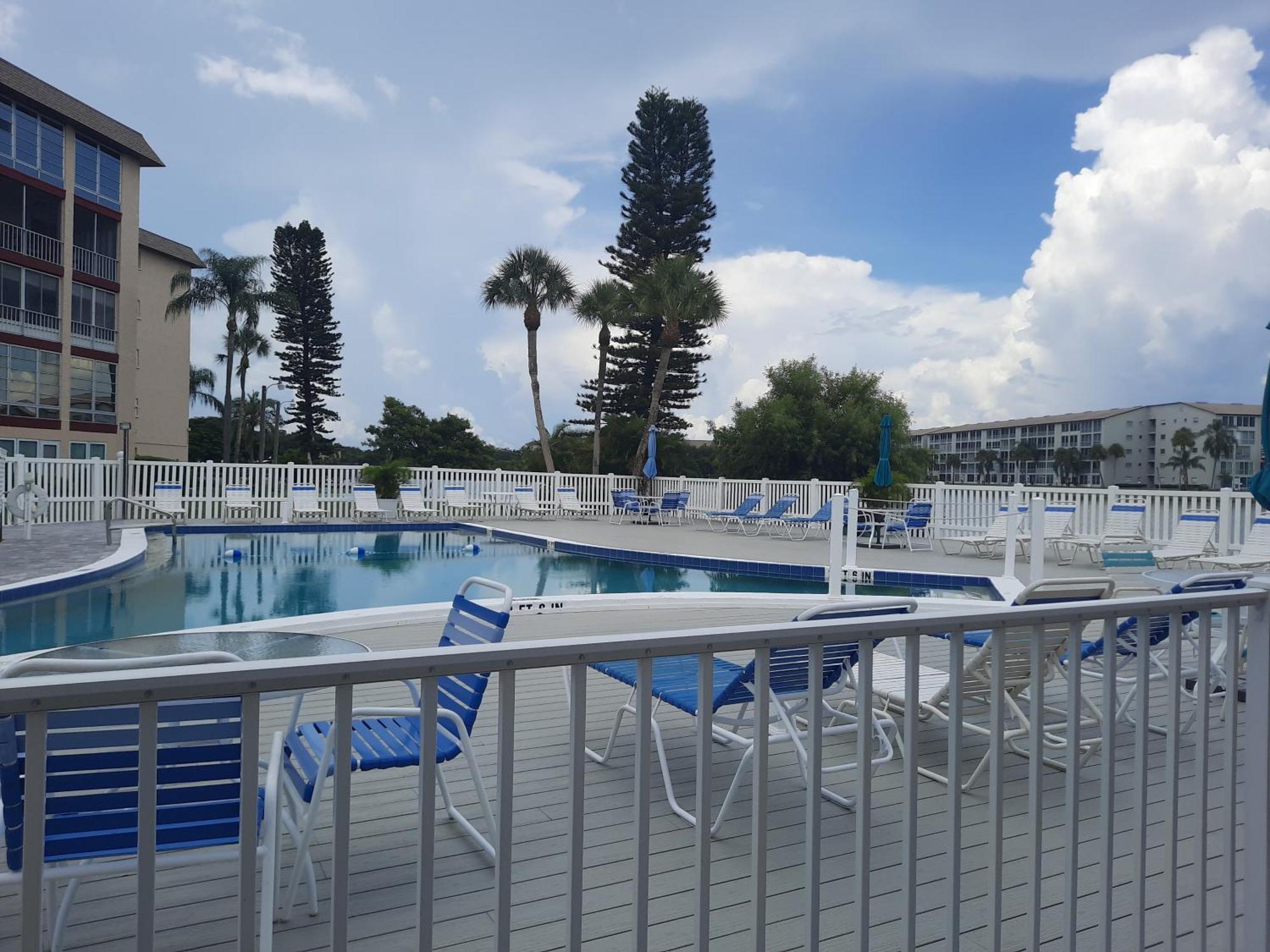 4080 Lake Bayshore Drive Bradenton Eksteriør bilde